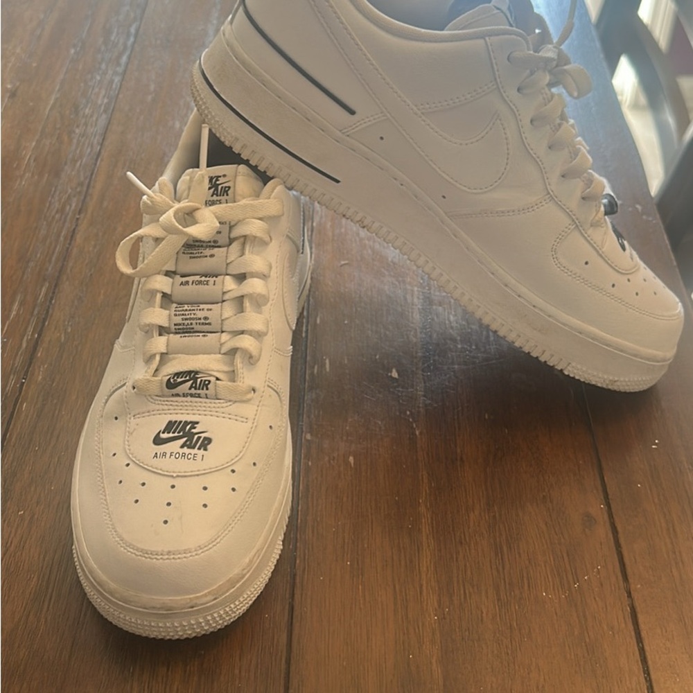 Nike Air Force 1 Men's Cream Sneakers